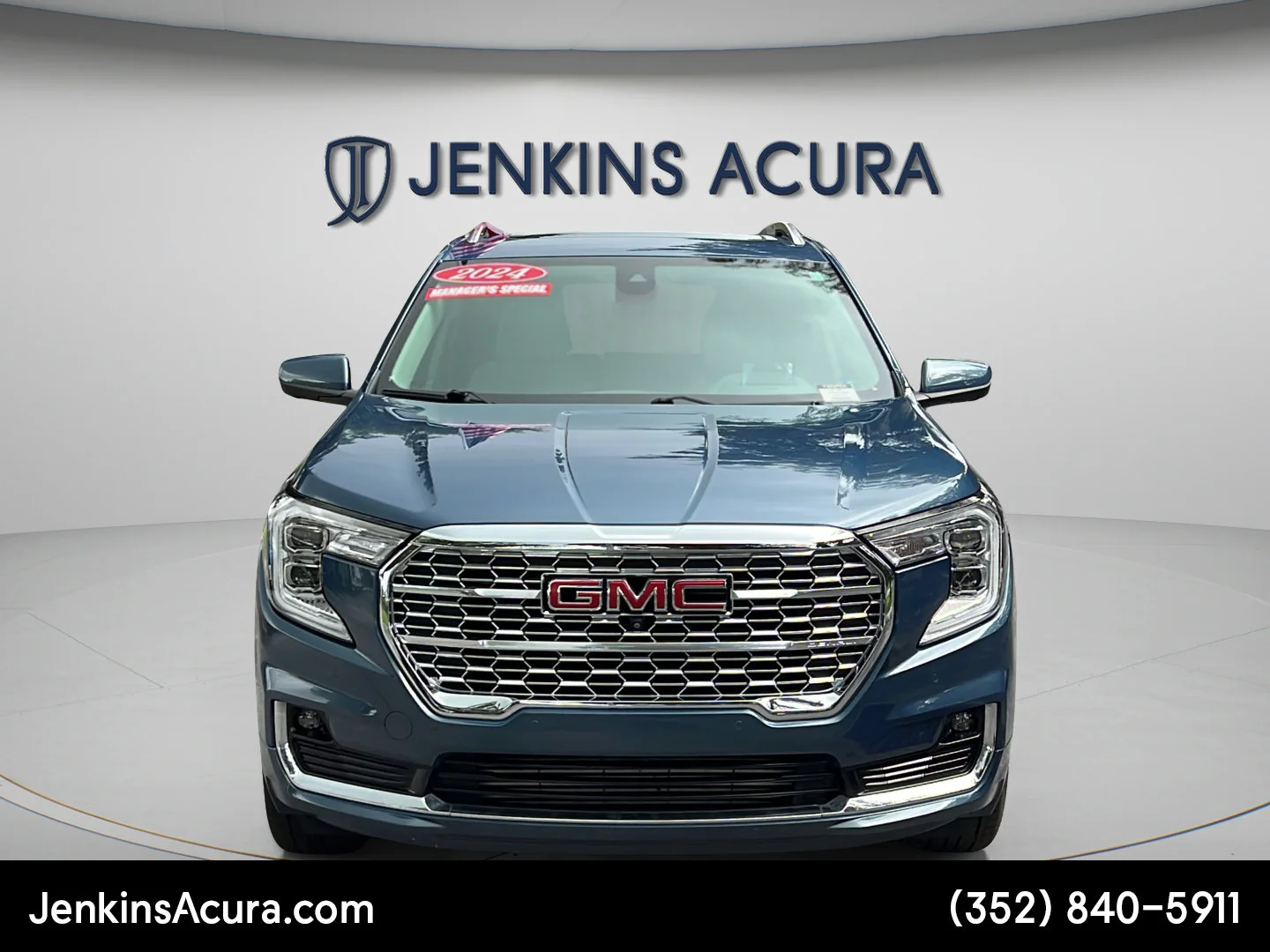 Used 2024 Downpour Metallic GMC Denali image 8