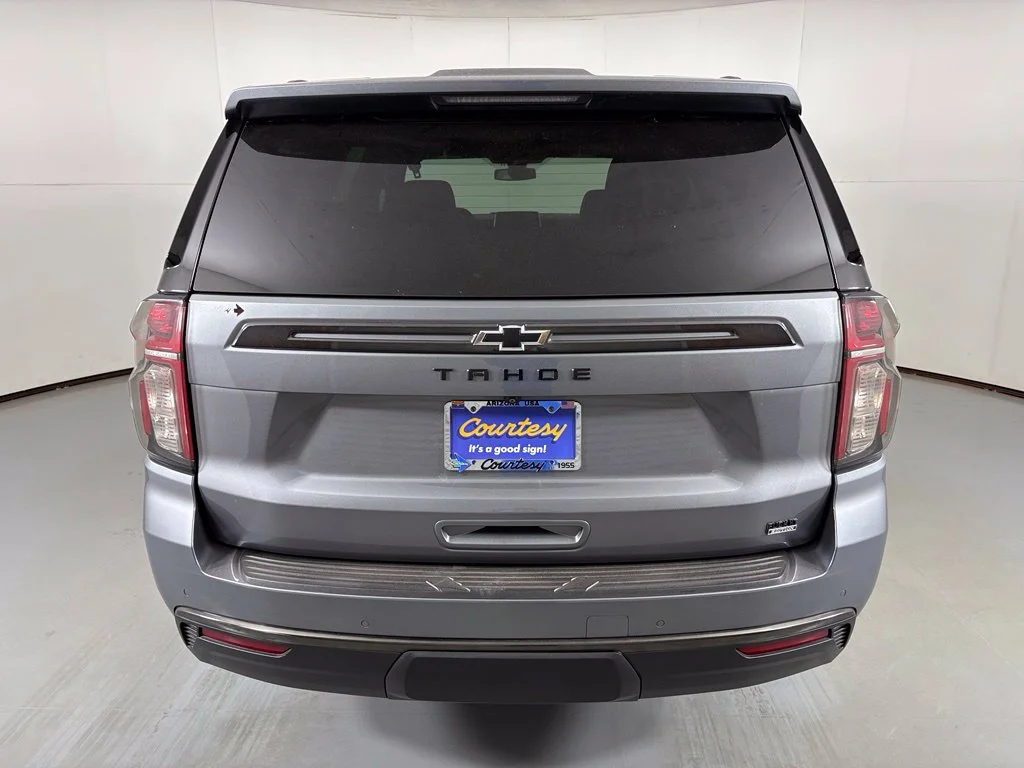 Used 2021 Gray Chevrolet Z71 image 7