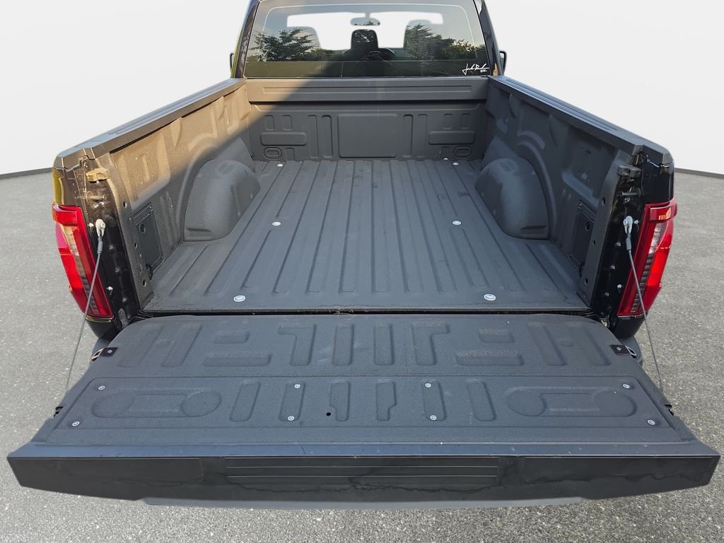 Used 2025 Black Ford XL image 10