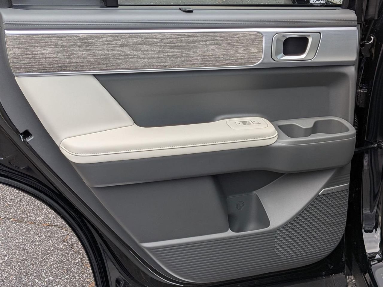 New 2026 Phantom Black Hyundai Limited image 25
