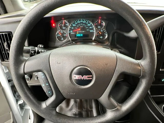 2024 GMC Savana Cargo Work Van - Photo 27