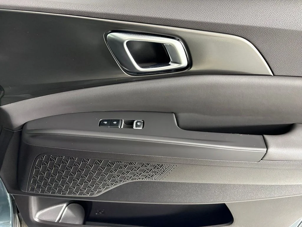 New 2026 Astra Blue Kia SX image 12