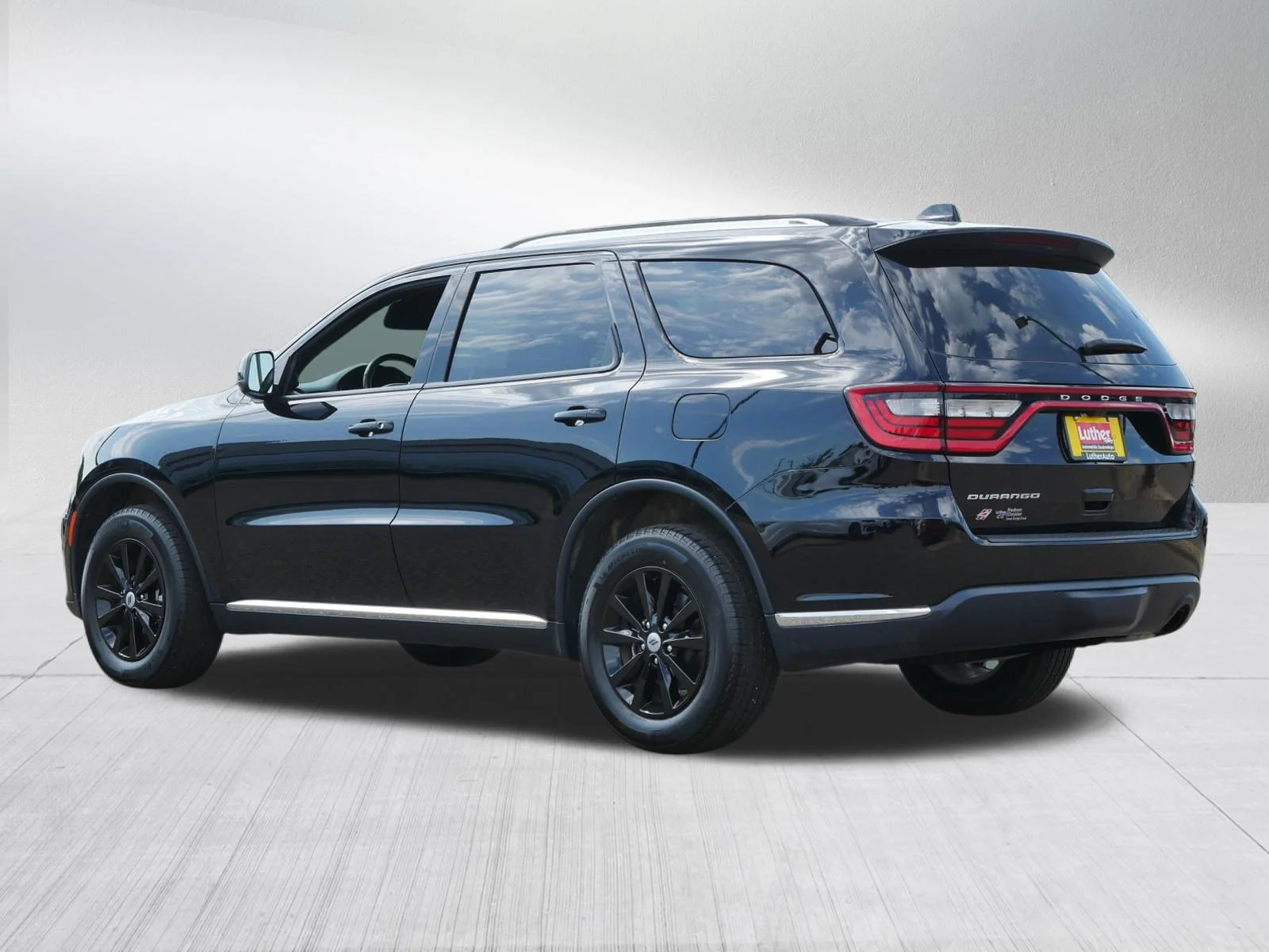 Used 2024 DB Black Clearcoat Dodge SXT Plus image 5