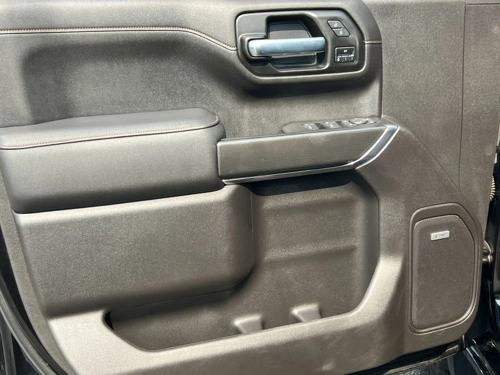 Used 2021 Black GMC AT4 image 14
