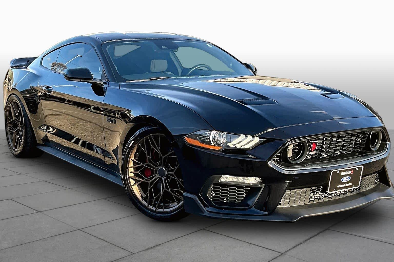 Used 2022 Shadow Black Ford GT image 4