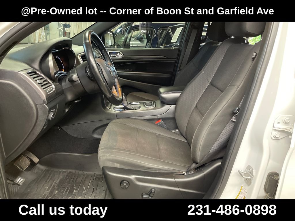 Used 2020 White Jeep Laredo image 14
