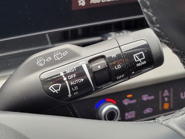Certified Used 2023 Black Kia X-Pro Prestige image 18