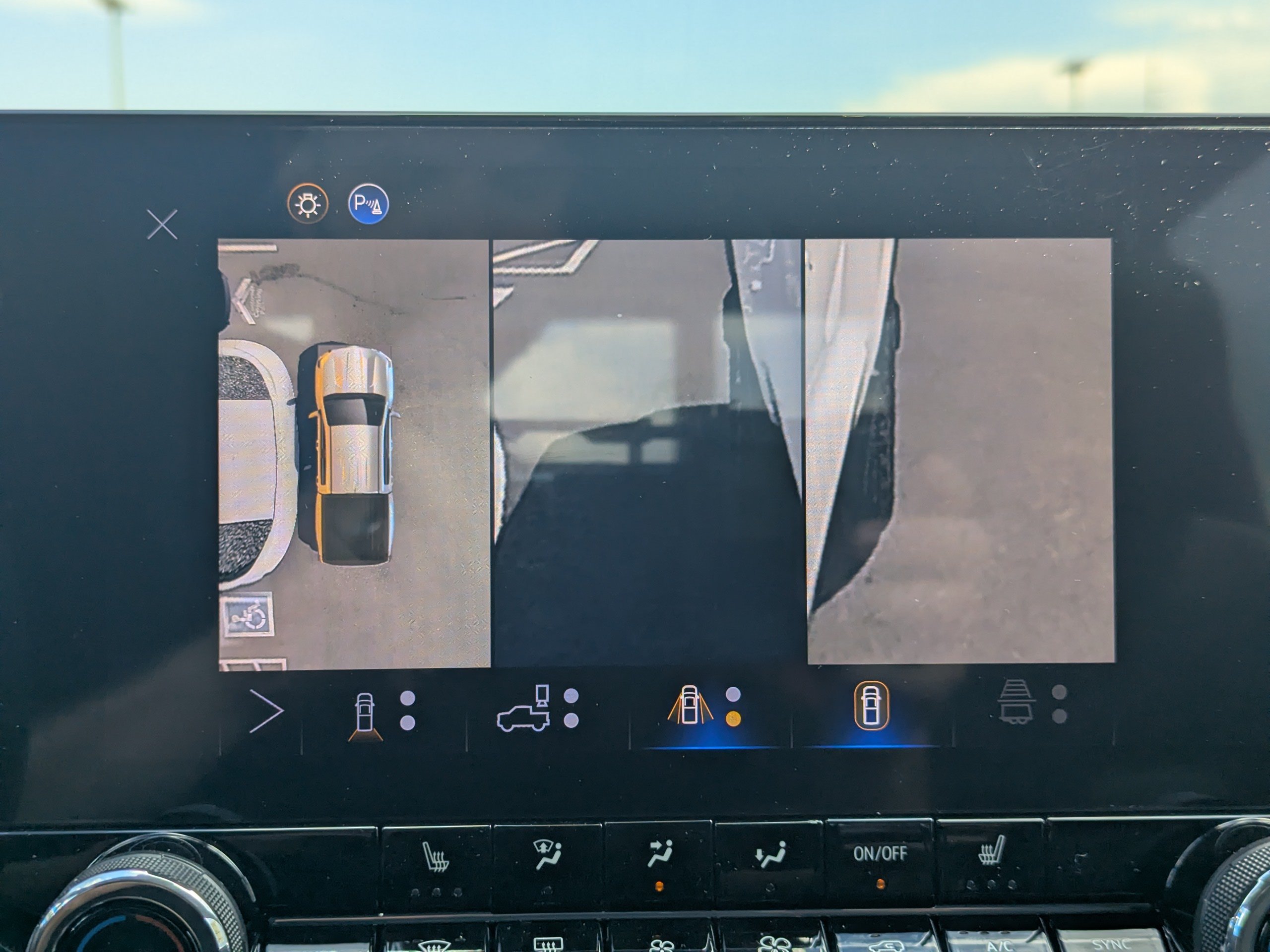 2026 Chevrolet Colorado Z71 - Photo 25