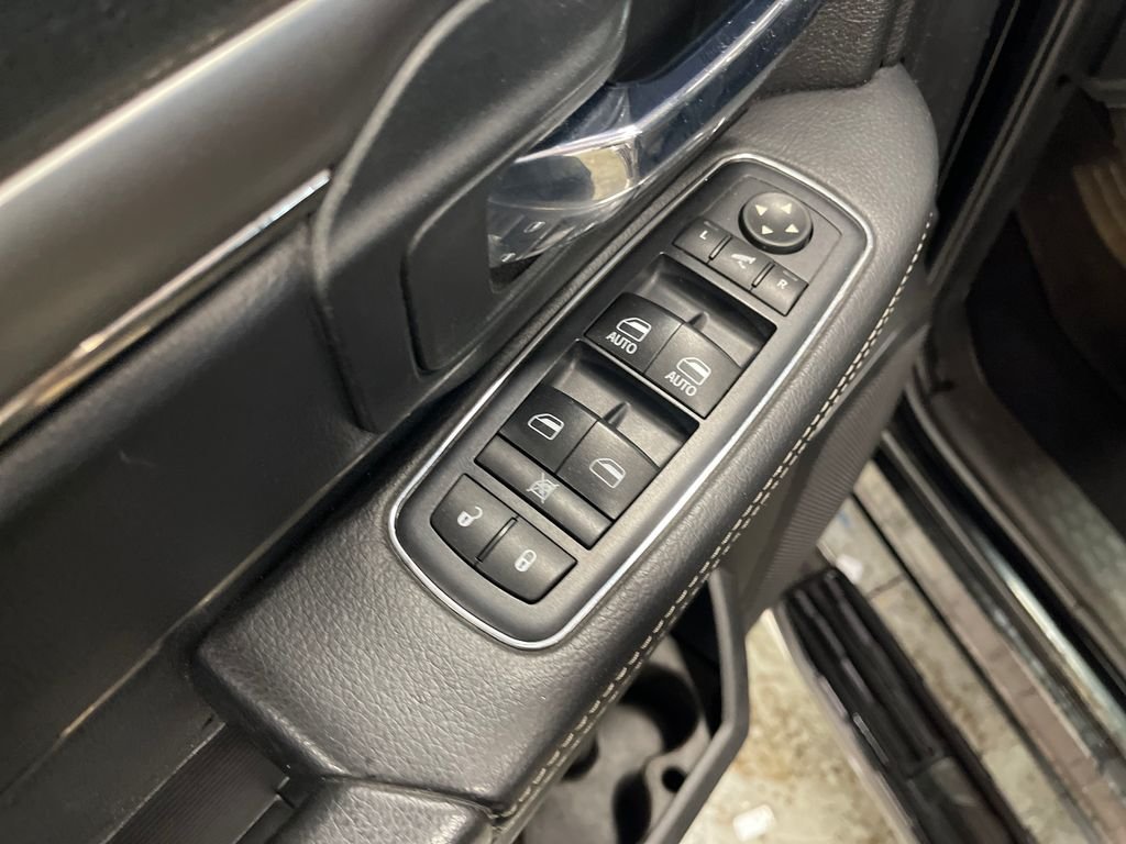 Used 2017 Black Ram Sport image 16