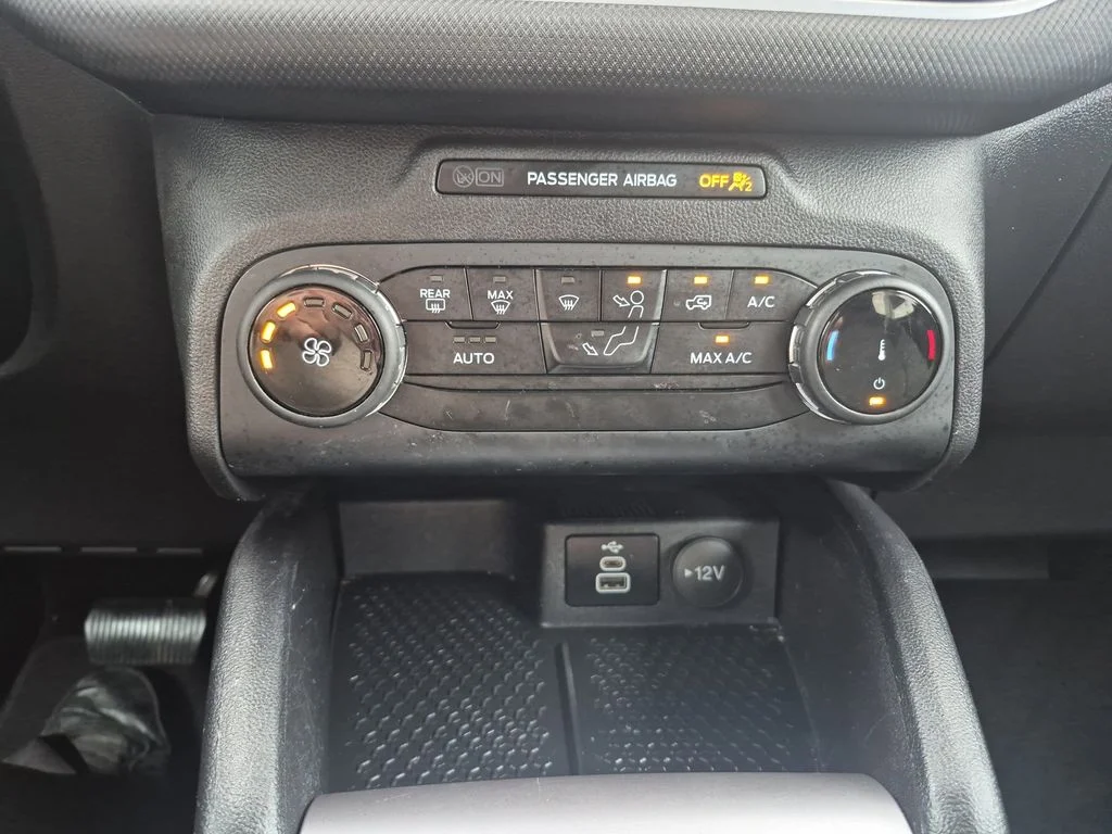 Used 2024 Cactus Green / Gray Ford Big Bend image 31