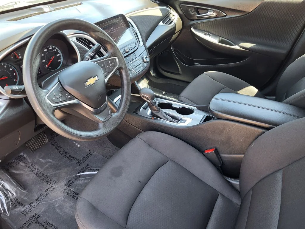 Used 2024 Sterling Gray Metallic Chevrolet 1LT image 10