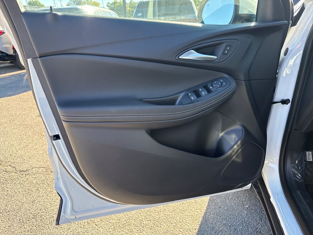 New 2026 Summit White Buick Preferred image 12