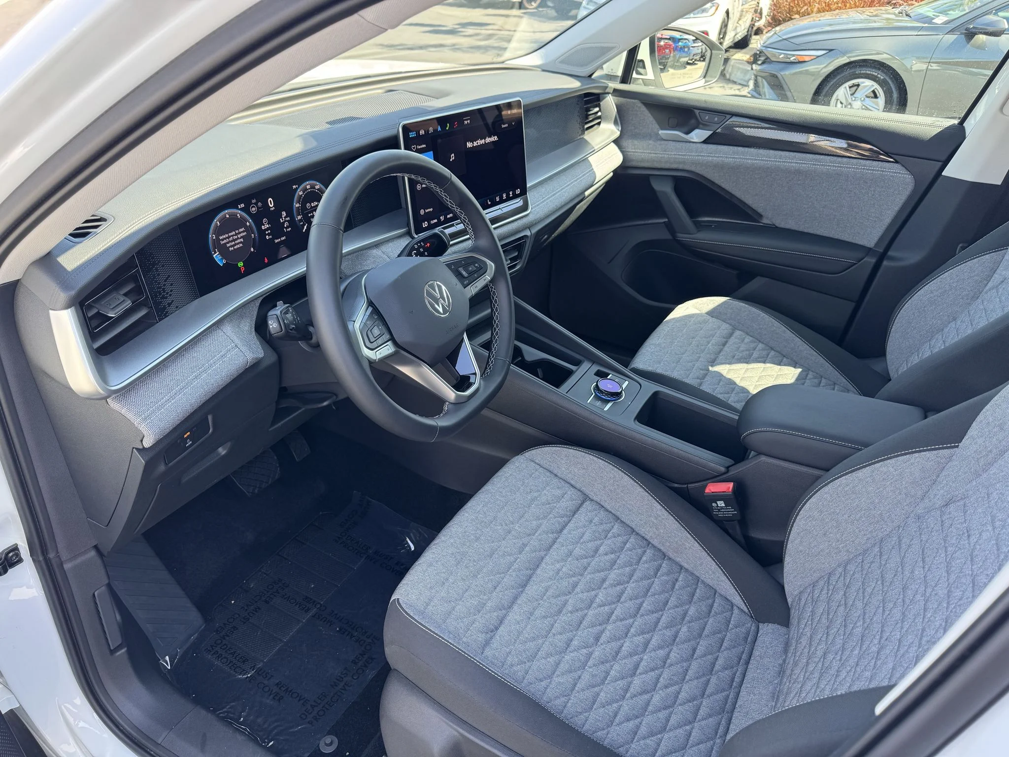 Used 2025 Pure White Volkswagen S image 17