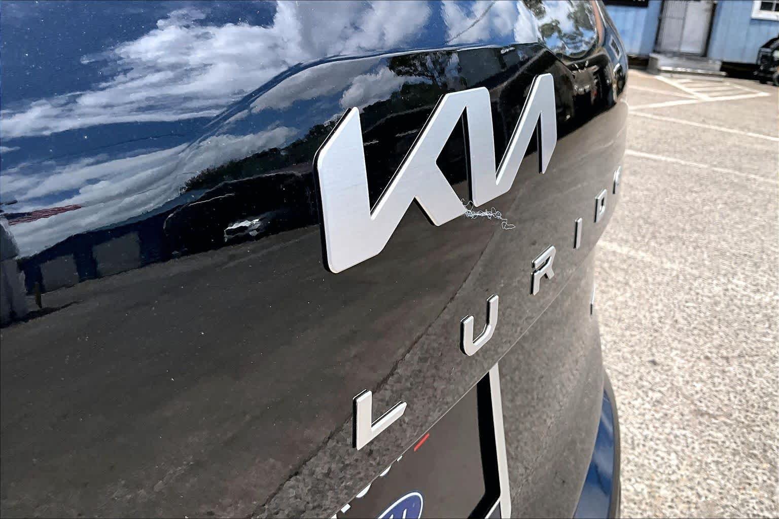 Certified Used 2024 Ebony Black Kia SX Prestige X-Line image 31