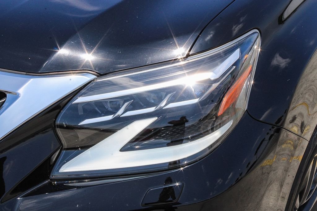 Used 2021 Onyx Black Lexus 460 image 5