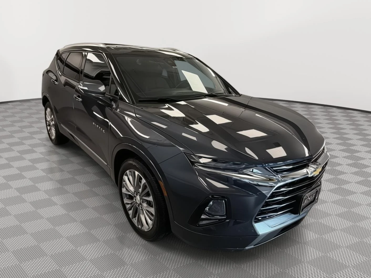 Used 2021 Iron Gray Metallic Chevrolet Premier image 1