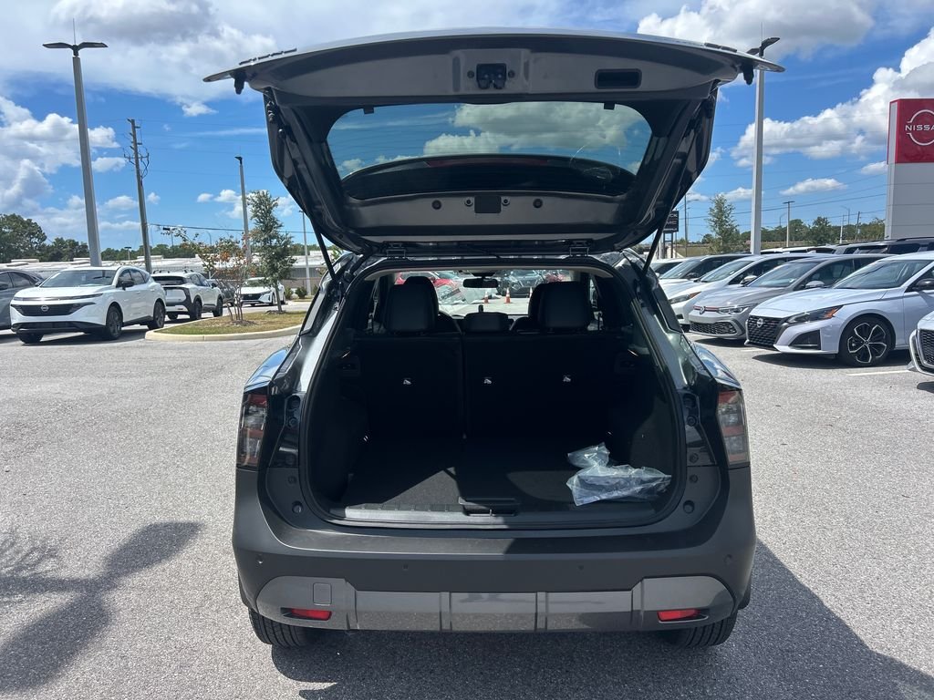 New 2026 Nissan Kicks SR 4D Sport Utility