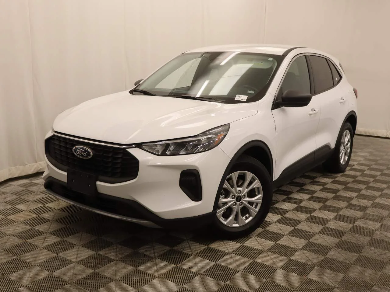 Used 2024 Oxford White Ford Active image 1