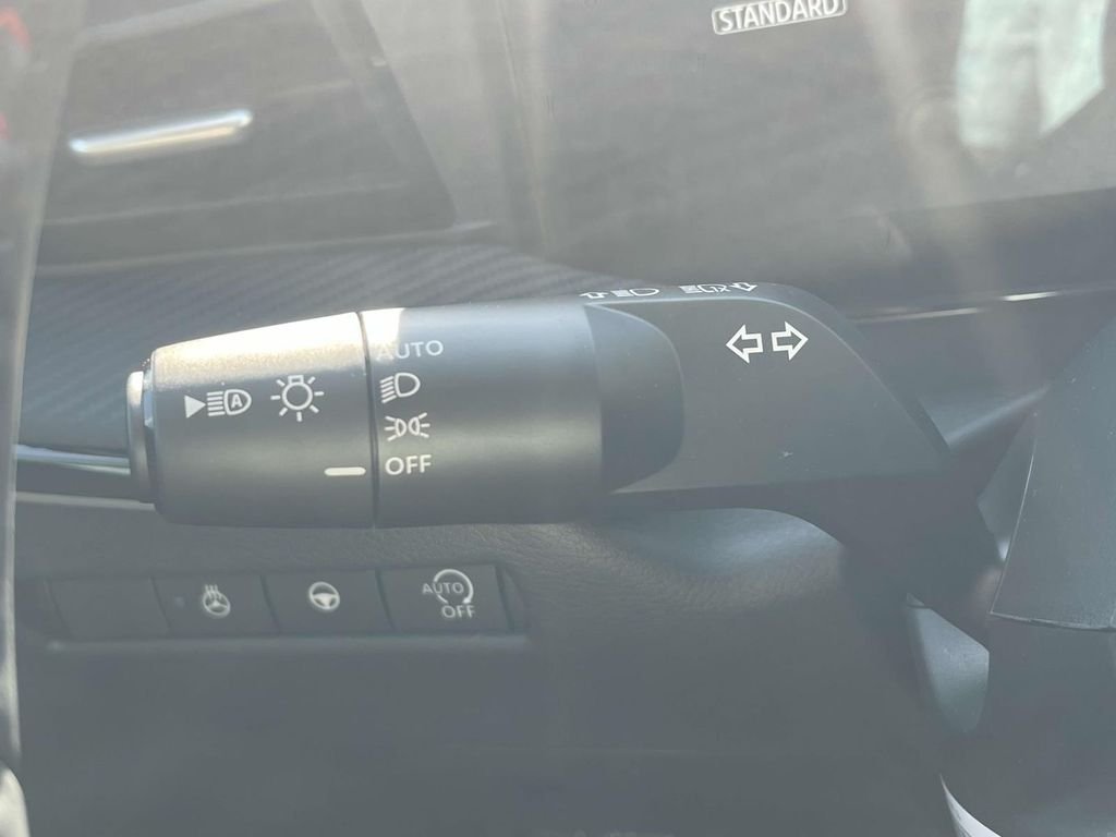 2025 Nissan Kicks SR - Photo 26
