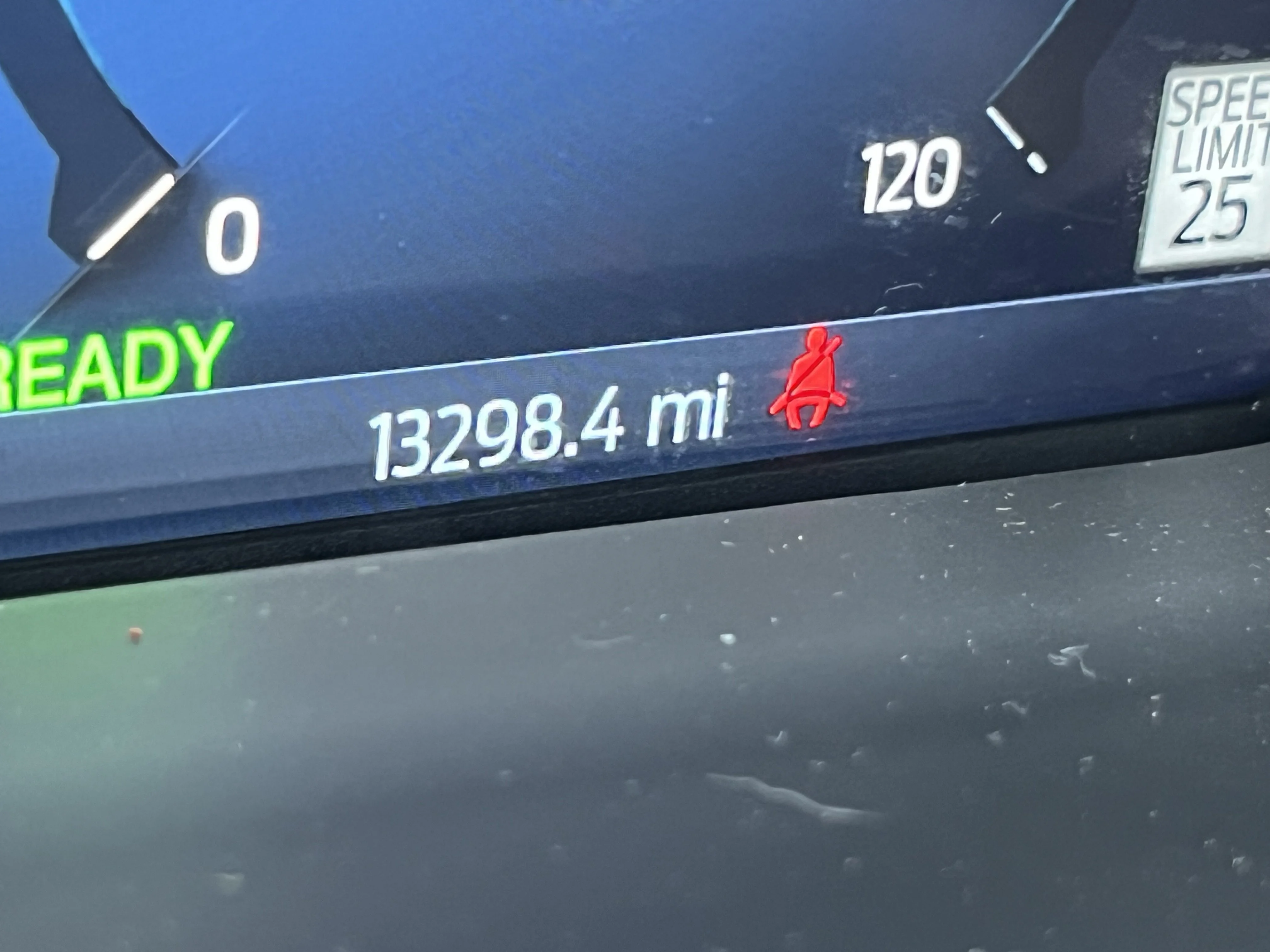 Used 2025 Black Metallic Ford Lariat image 29