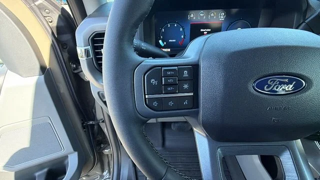 New 2026 Marsh Gray Ford XLT image 28
