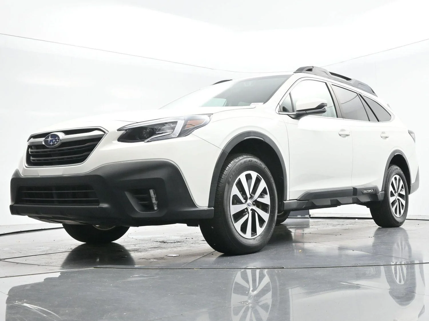 Used 2020 Crystal White Pearl Subaru Premium image 36