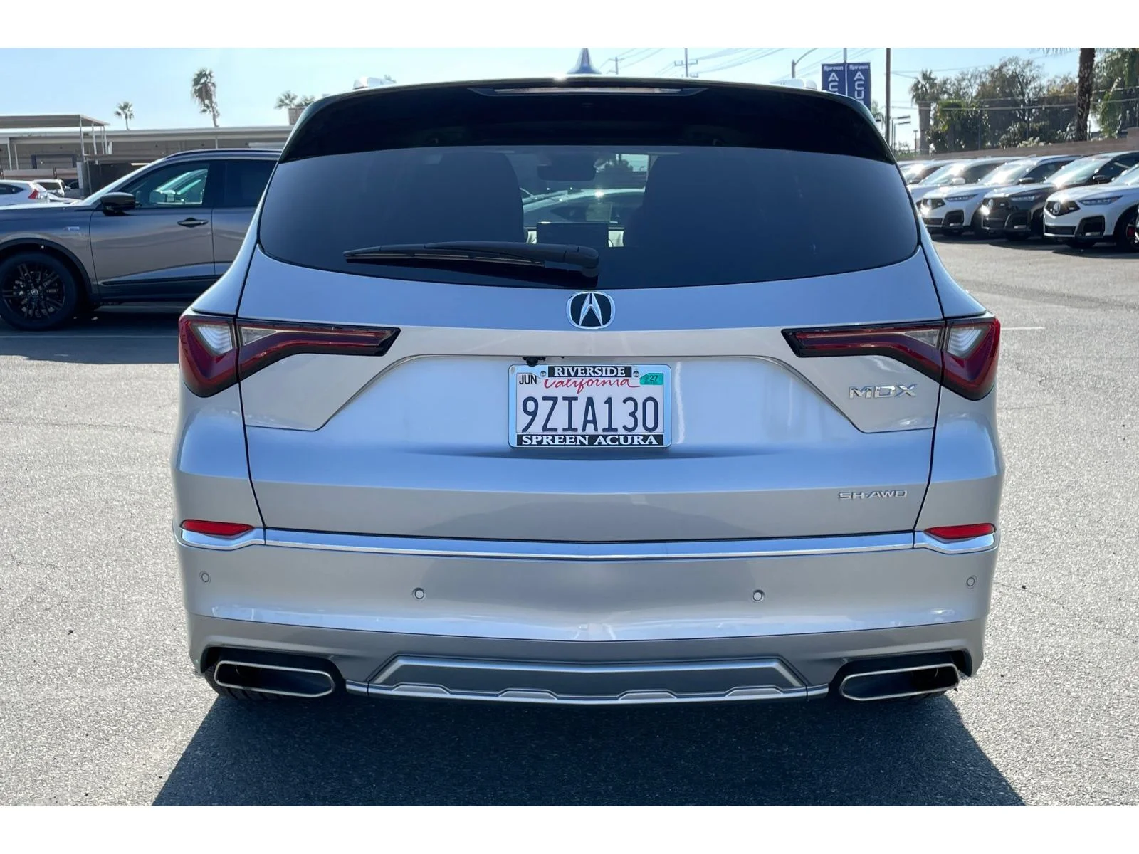 Used 2026 Solar Silver Metallic Acura w/Advance Package image 4