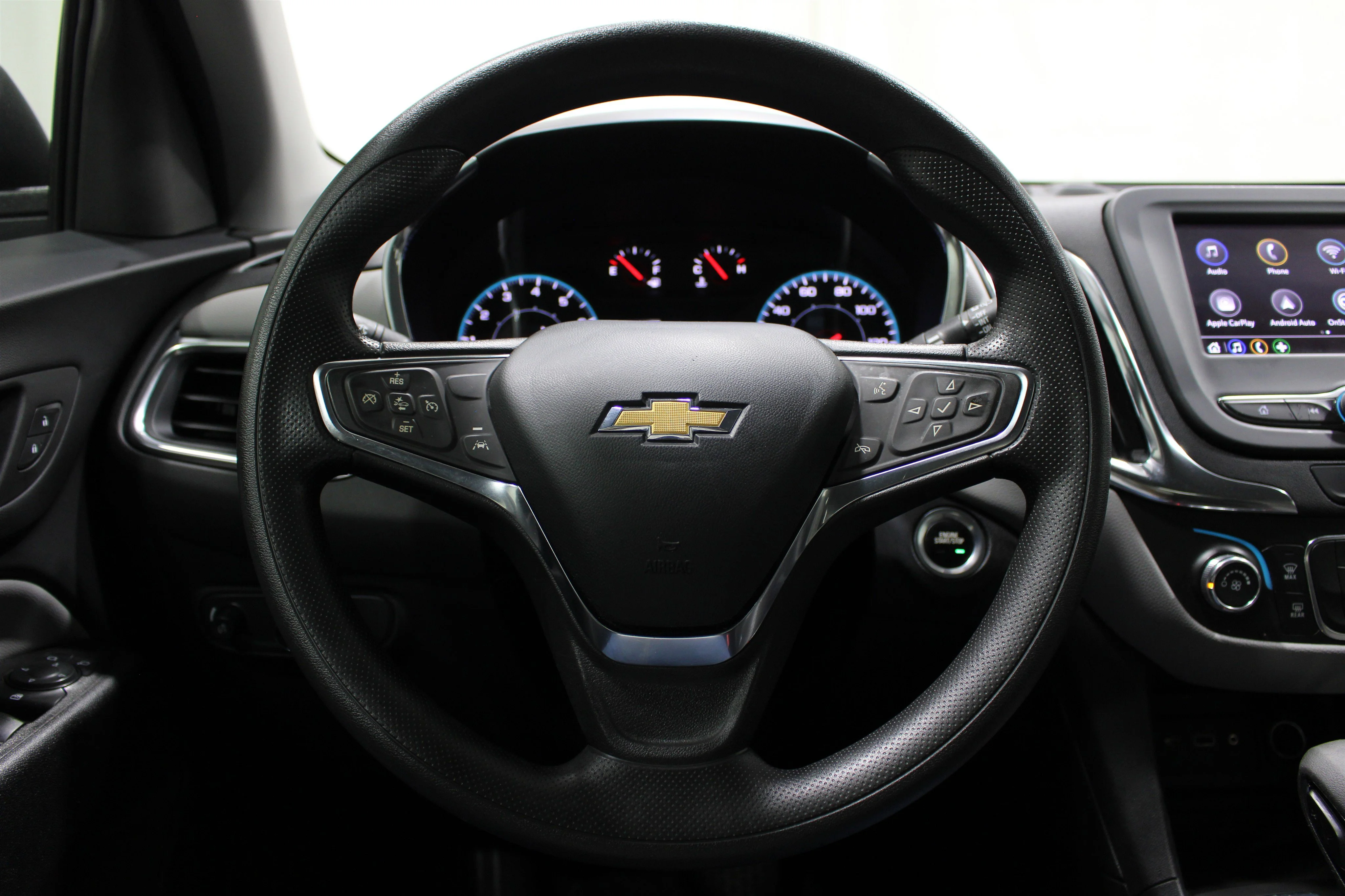 2024 Chevrolet Equinox LS - Photo 11