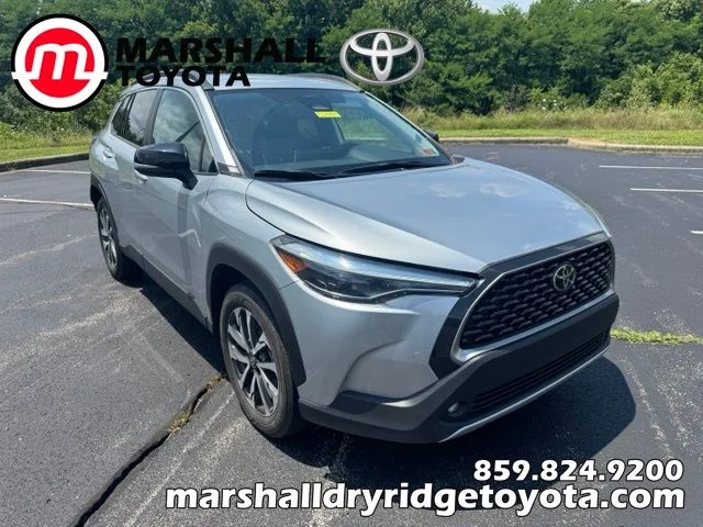 2025 Toyota Corolla Cross XLE