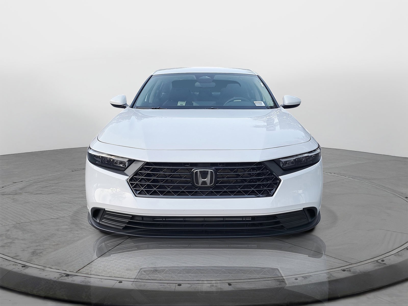 New 2026 Platinum White Pearl Honda LX image 2