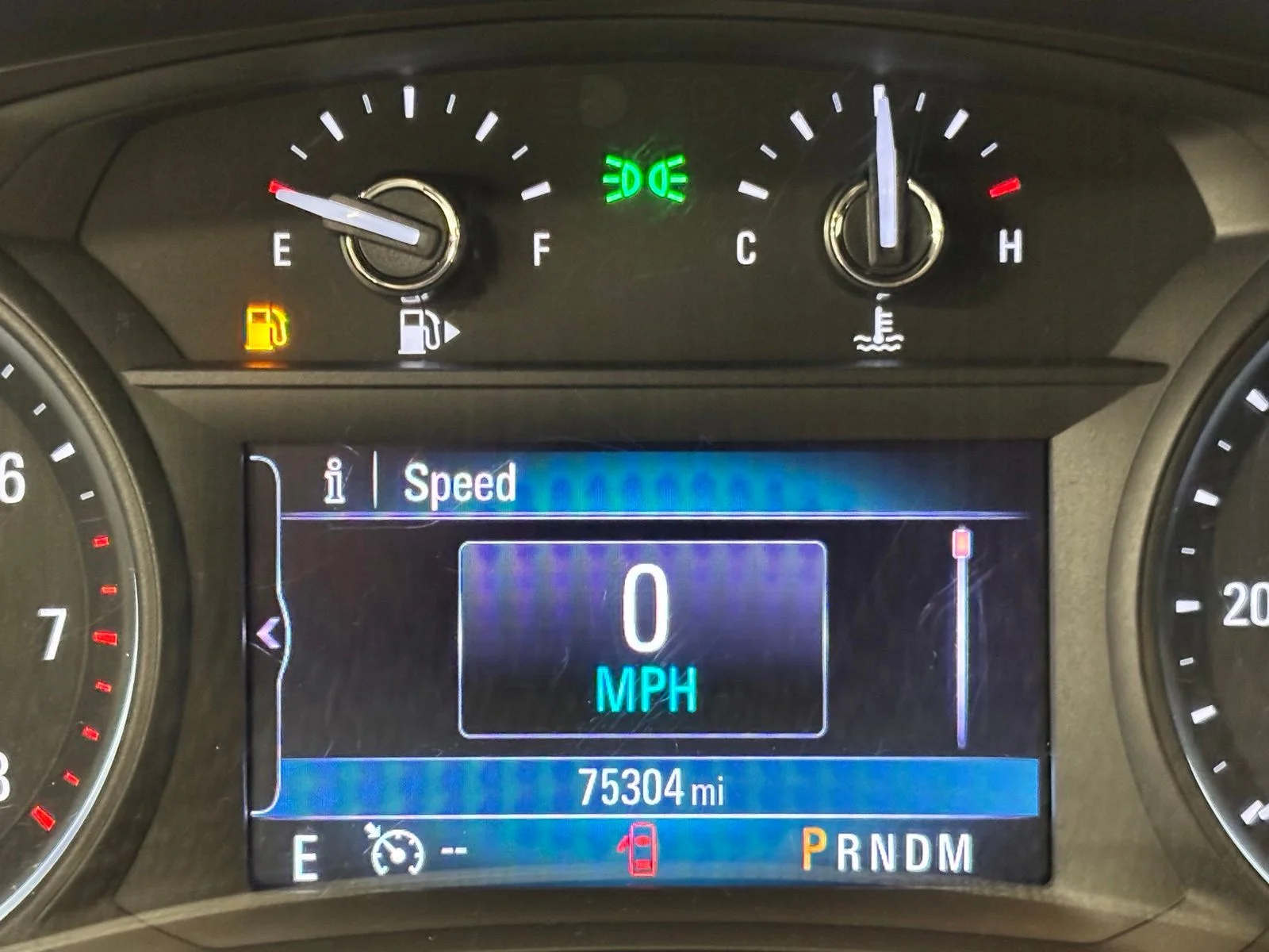 Used 2019 Red Buick Preferred image 14