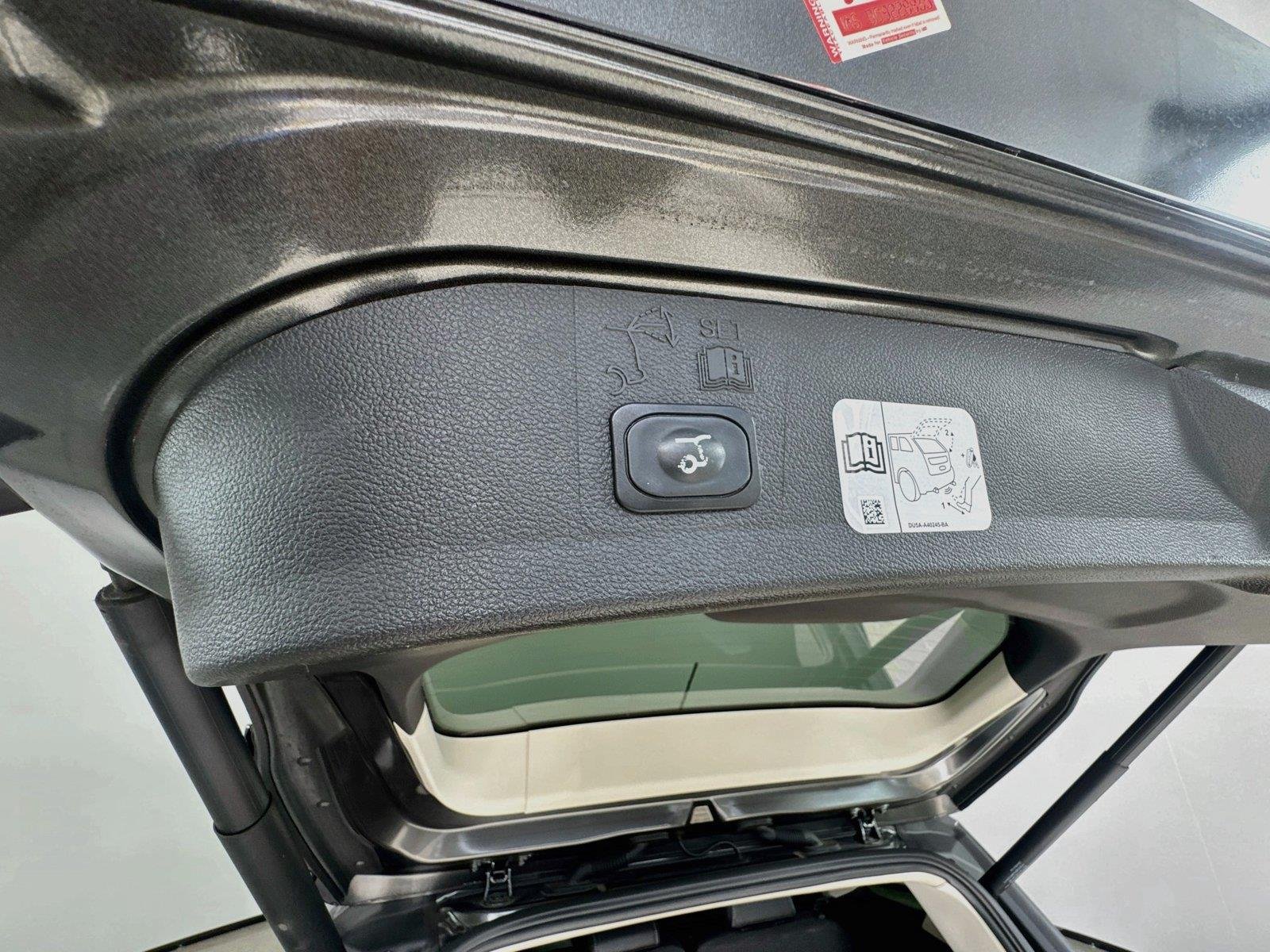 Used 2019 Magnetic Ford Titanium image 35