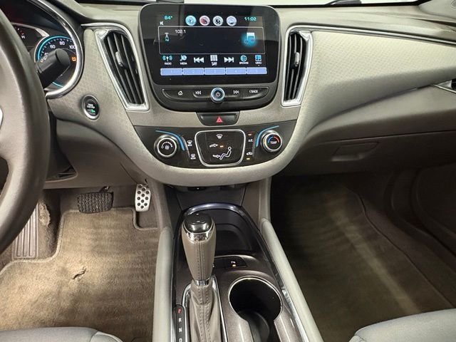 Used 2016 Beige Chevrolet LT image 20