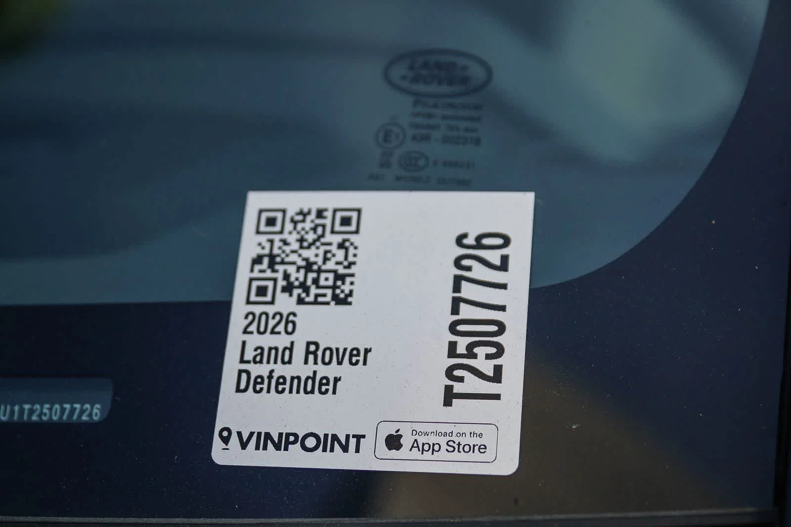 2026 Land Rover Defender X-Dynamic SE - Photo 30