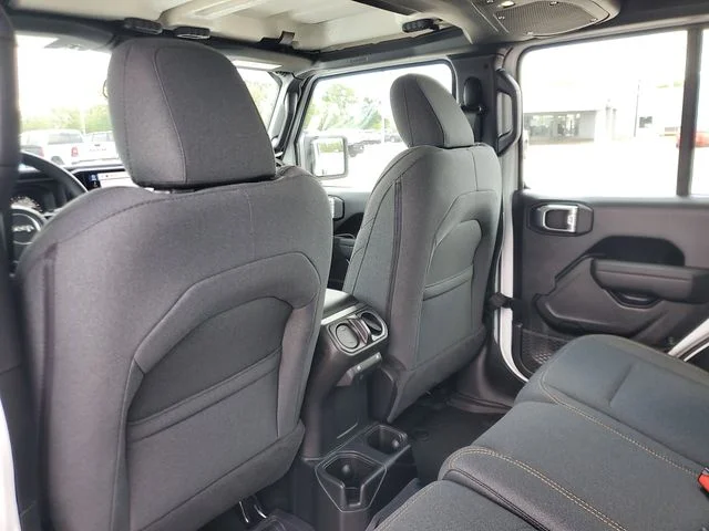 New 2026 Bright White Clear-Coat Exterior Paint Jeep Sport image 10