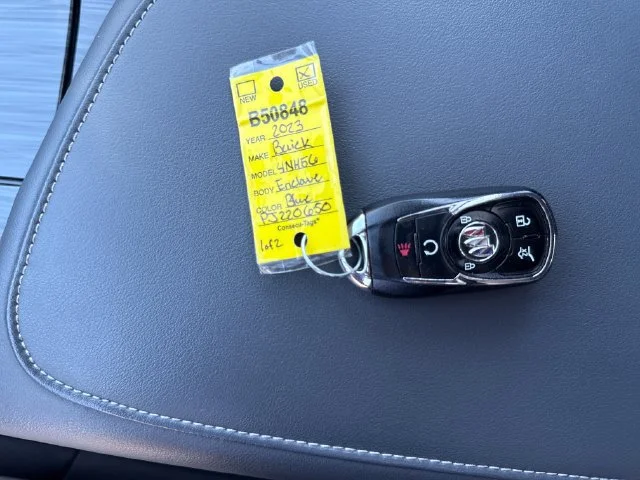 Used 2023 Includes Pitch Dark Night lower exterior accent color.) Buick Essence image 34