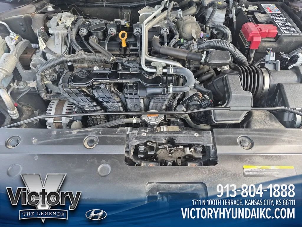 Used 2025 Red Nissan 2.5 SV image 20