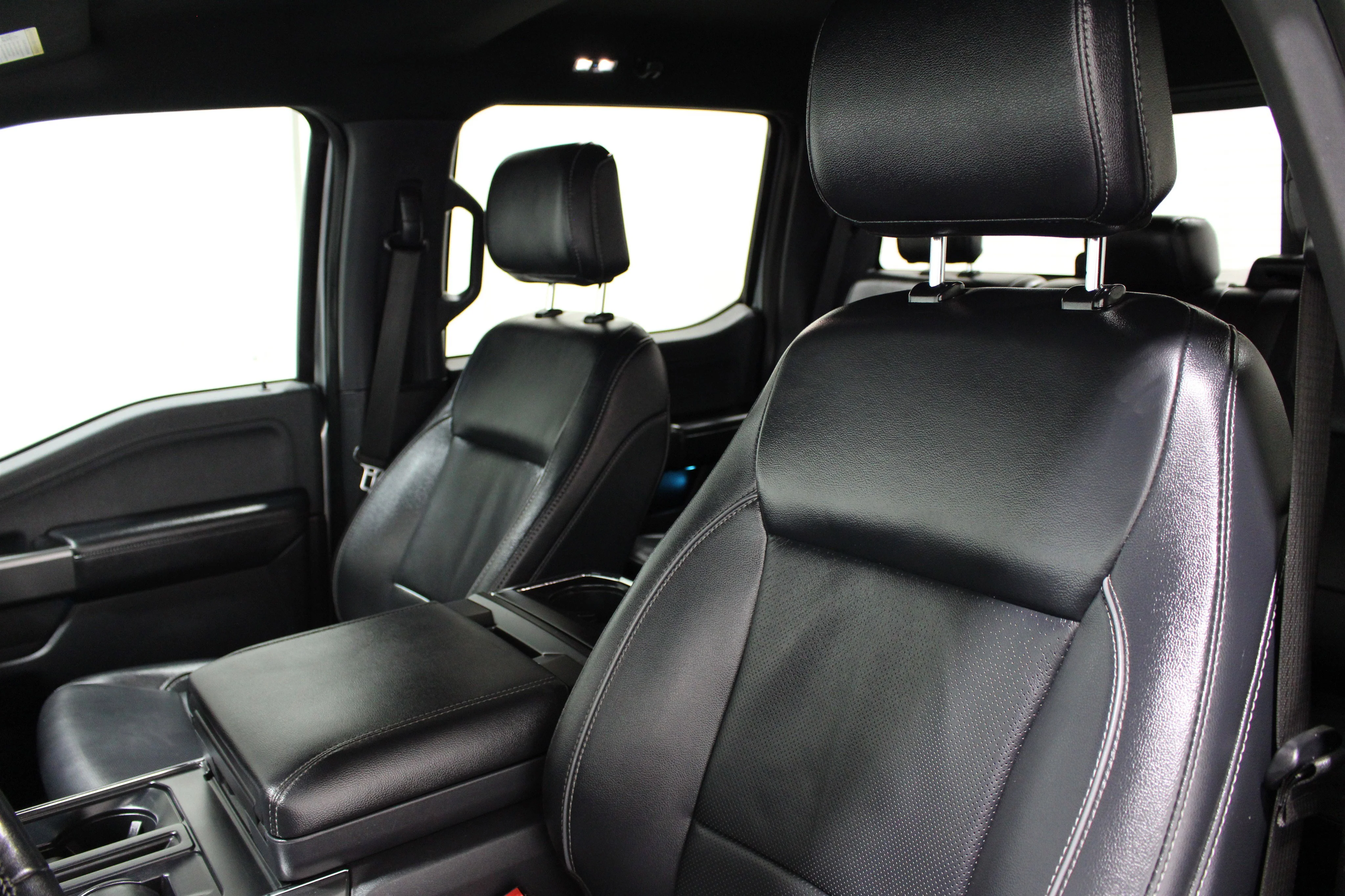2023 Ford F-150 Lariat - Photo 4