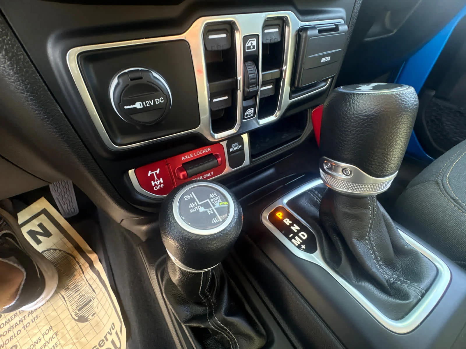 Used 2024 Hydro Blue Pearlcoat Jeep Willys image 28