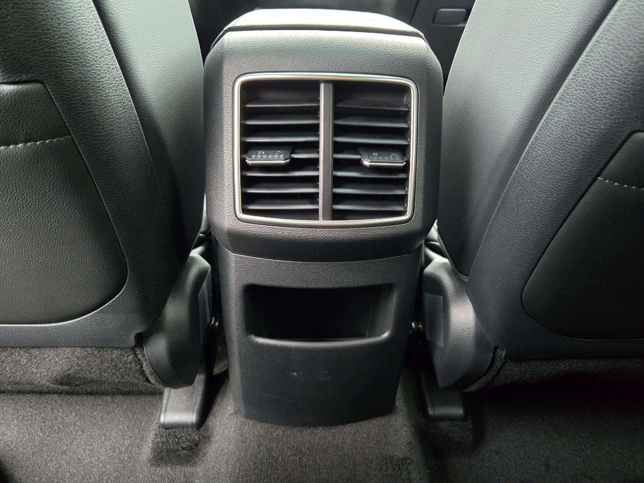 New 2026 Heritage Blue Kia X-Line image 31