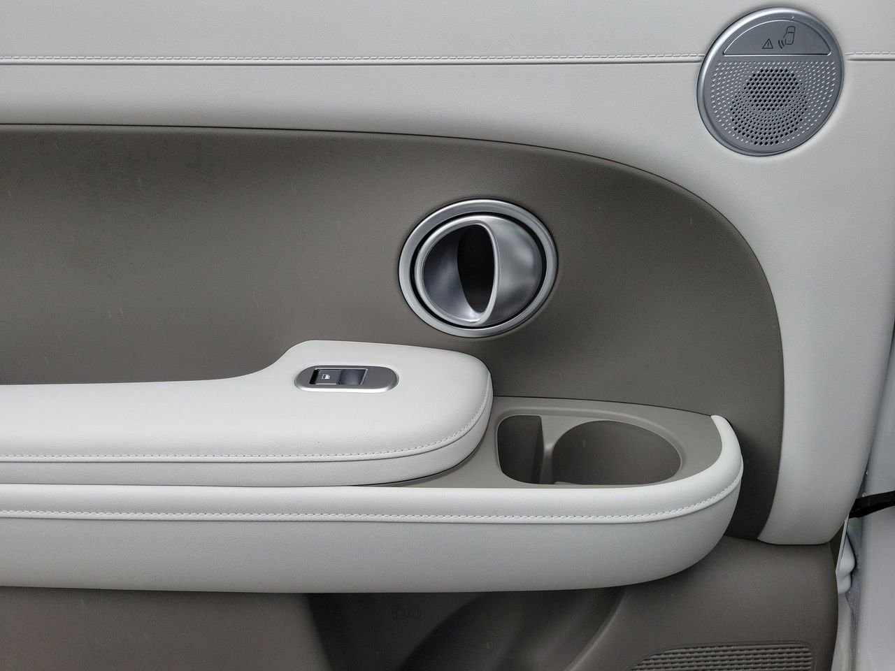 New 2026 Creamy White Pearl Hyundai Limited AWD image 12