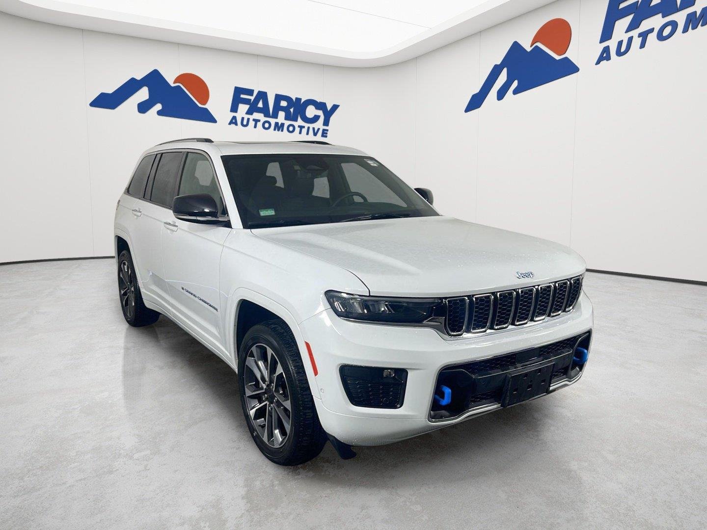 Used 2023 Bright White Clearcoat Jeep Overland image 12