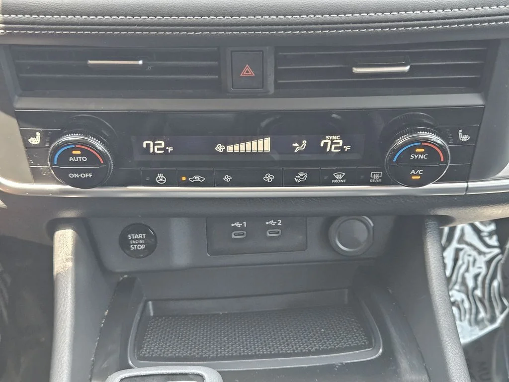 Certified Used 2024  Nissan SV image 18