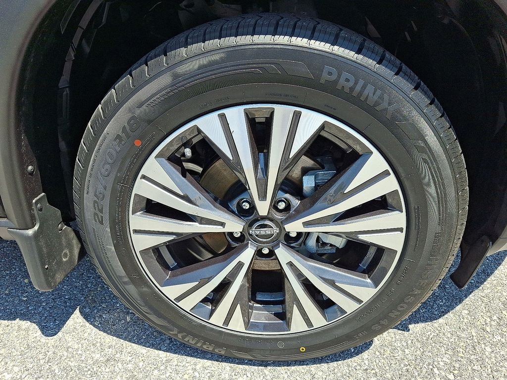 Used 2023 Black Nissan SV image 9