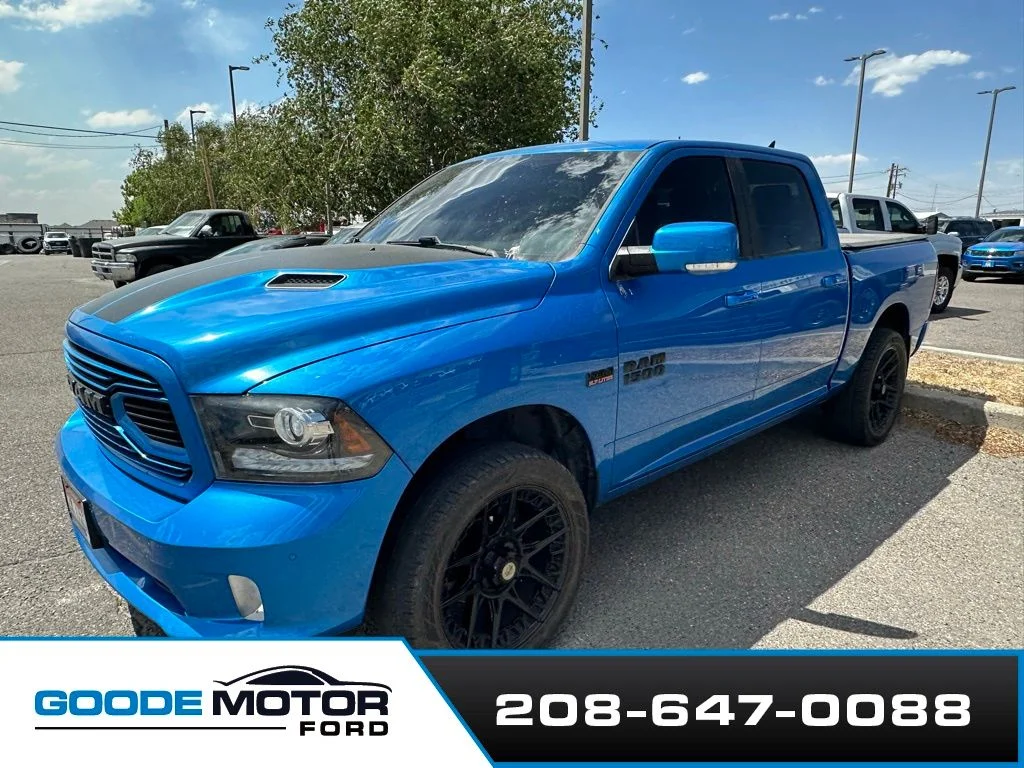2018 RAM 1500 Sport 4x4 Crew Cab 5'7's photo