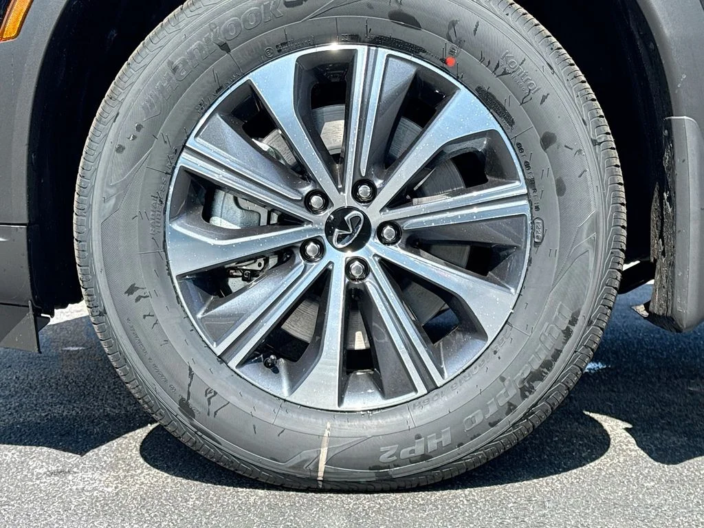 New 2027 BLACK OBSIDIAN INFINITI Pure FWD image 33
