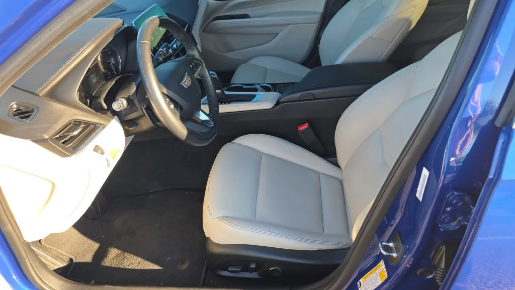 Used 2020 Blue Cadillac Luxury image 15