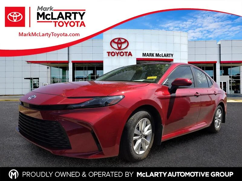 Used 2025 Red TOYOTA LE image 1