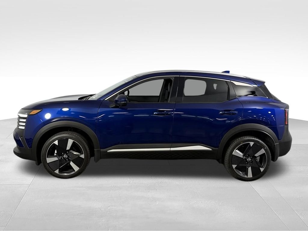 Used 2025 Deep Blue Pearl Nissan SR image 8