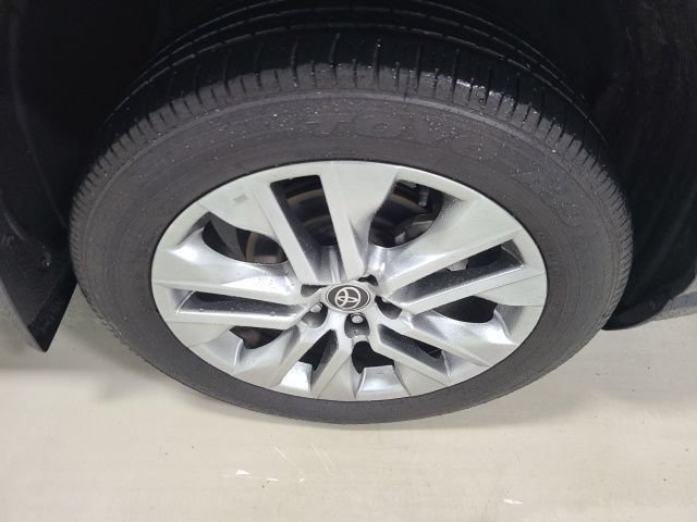 Certified Used 2024 Magnetic Gray Metallic Toyota XLE Premium image 39